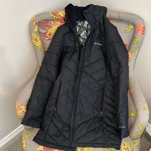 Columbia women’s heavenly long jacket black hooded Omni-heat